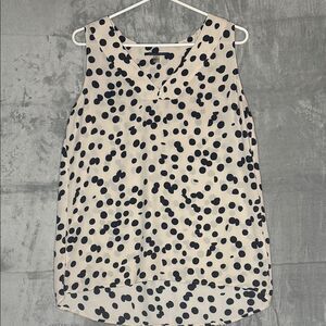 Tahari Off White Polka Dot Tank Flowy Pleated Back Detail Size Medium